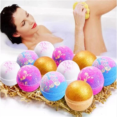Bombes à bain moussant colorées
