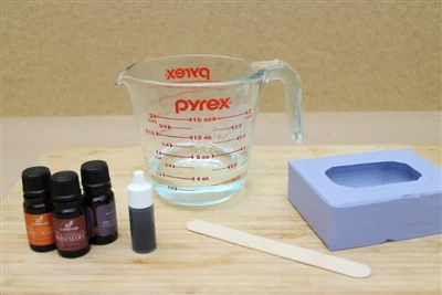 Comment faire du savon fait à la main